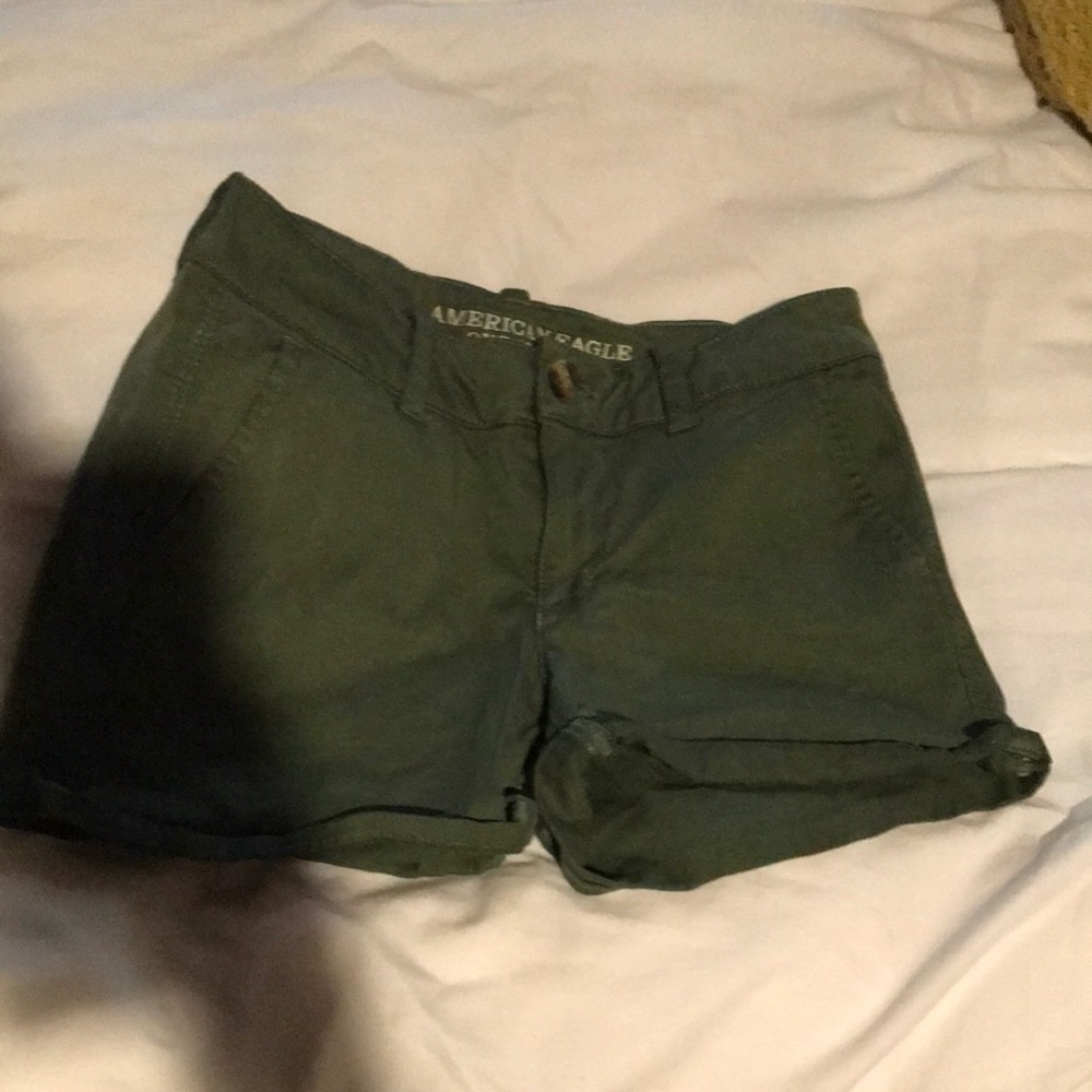 AE Shorts 4